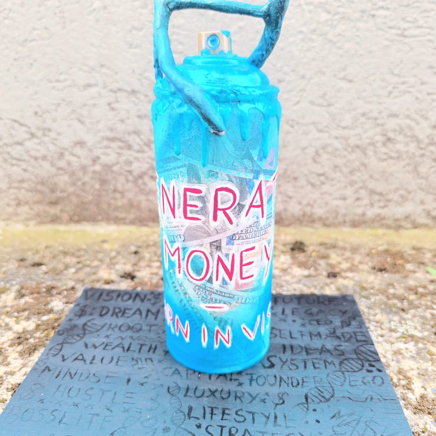 World's first DNA Art Spraycan |Generation Money | Popart Sculpture