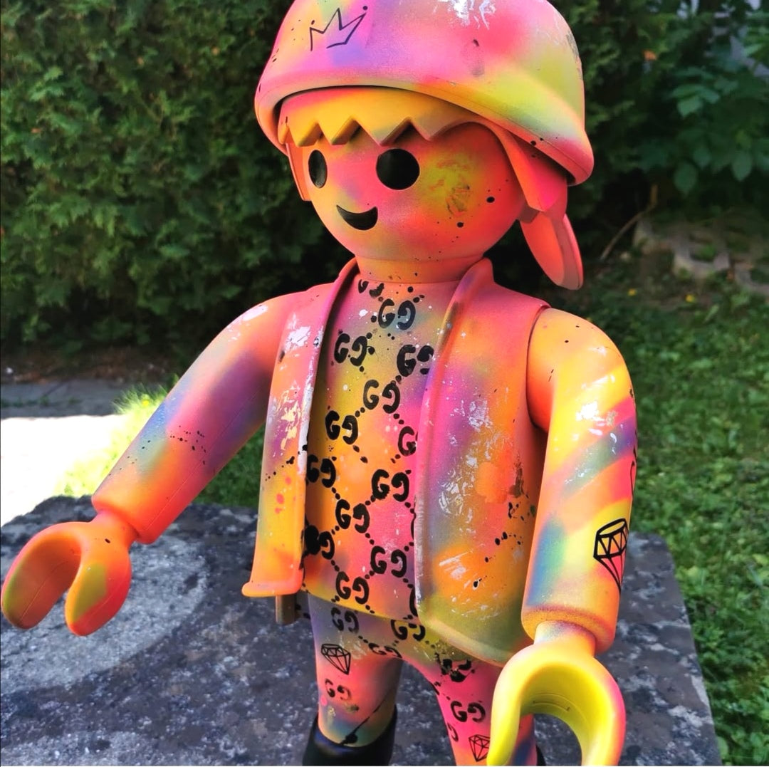 Play with Gucci | XXL Playmobile Sculpture